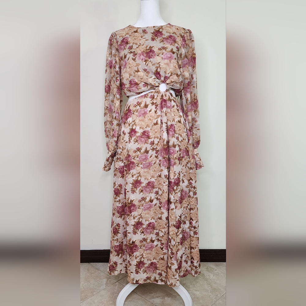 En Saison Lissandra Floral Long Sleeve Cutout Dress Medium Garden Party Preppy